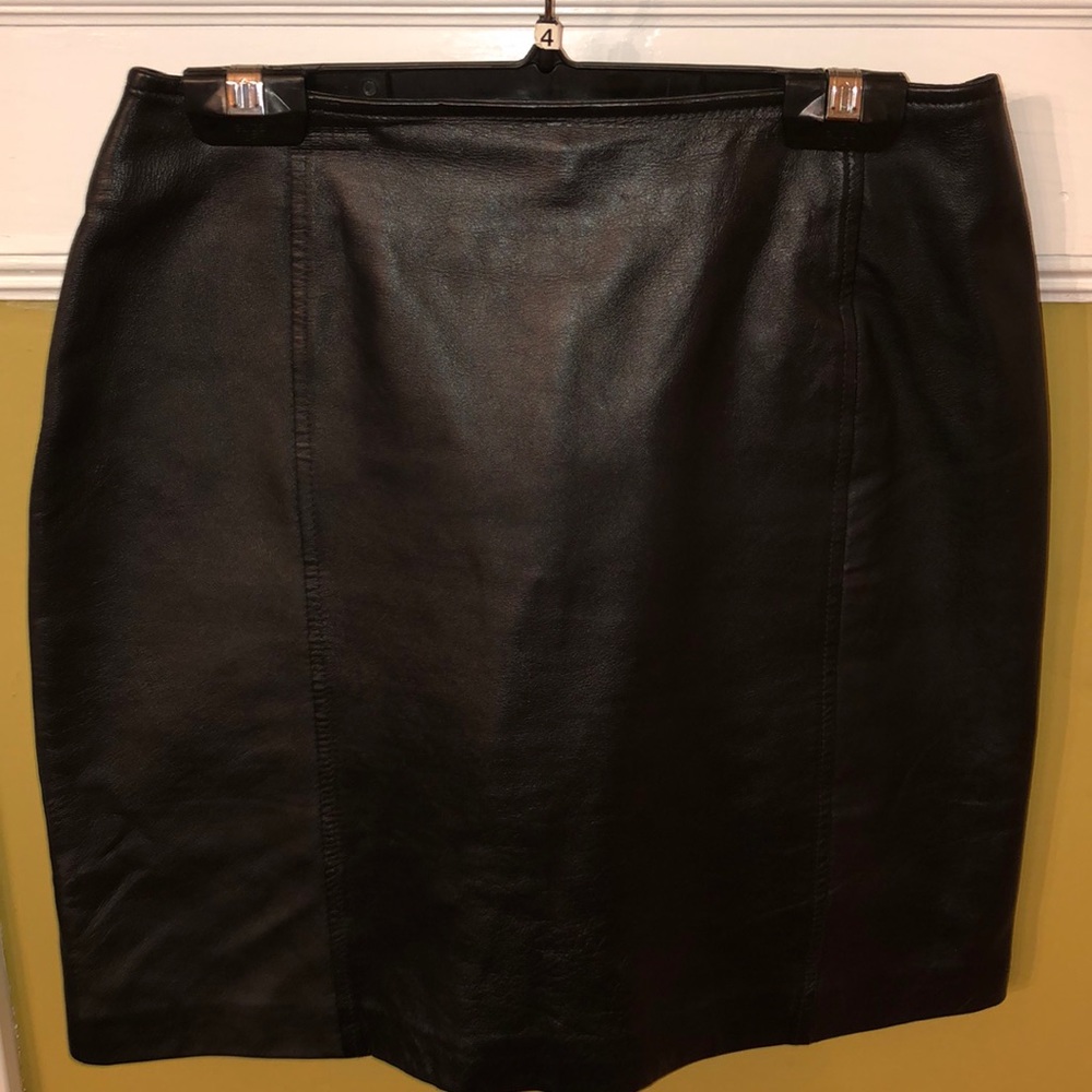 Black Leather Mini Skirt Size 4 Petite